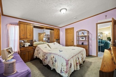 Welcome to 59 Robin Drive located in the desirable 55+ gated - photo 18