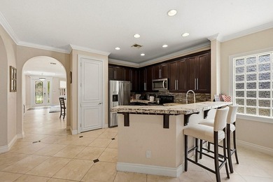 Welcome to this beautifully appointed home, offering the perfect - photo 9