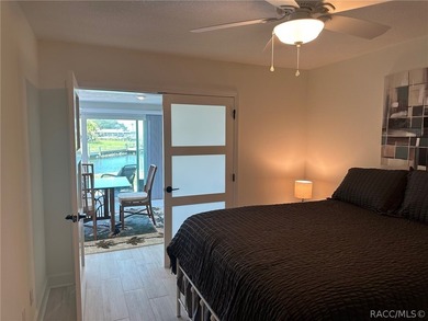 Check out this 1,584 sq.ft WATERFRONT, FULLY FURNISHED 2/2 - photo 21
