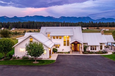 Welcome to The Farmhouse Estate in the Creston area, located off - photo 3