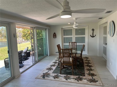 Check out this 1,584 sq.ft WATERFRONT, FULLY FURNISHED 2/2 - photo 26