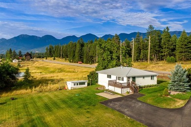 Welcome to The Farmhouse Estate in the Creston area, located off - photo 10