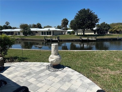 Check out this 1,584 sq.ft WATERFRONT, FULLY FURNISHED 2/2 - photo 31
