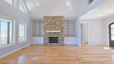 For Sale: Craftsman Masterpiece on the 12th Tee at Woodfin Ridge - photo 4