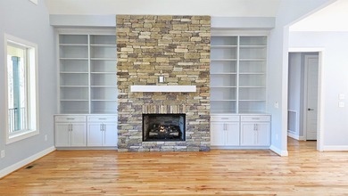For Sale: Craftsman Masterpiece on the 12th Tee at Woodfin Ridge - photo 5