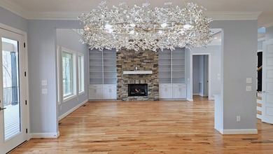 For Sale: Craftsman Masterpiece on the 12th Tee at Woodfin Ridge - photo 8