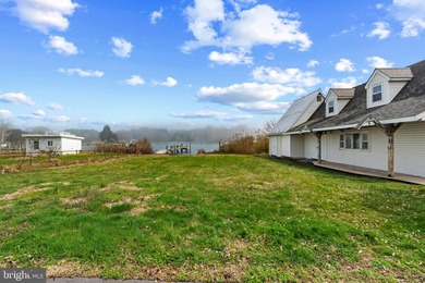 Welcome to this HIDDEN GEM of Anne Arundle County. Fully - photo 47