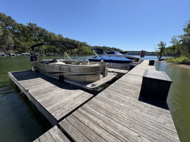 6 lots, Home, Garage, Dock! - photo 24