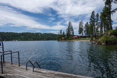 Located in the desirable Henry's Point area, this property - photo 13