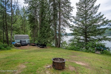 Located in the desirable Henry's Point area, this property - photo 31