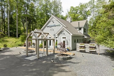 (private lake, pond, coastal) Home For Sale in Boothbay Maine