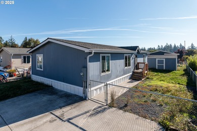 Columbia River - Columbia County Home For Sale in Sthelens Oregon