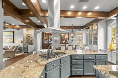 Just nine miles from The Circle, this extraordinary 72 acre - photo 18