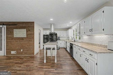 This one checks off all the boxes! Great location. No HOA. Just - photo 18