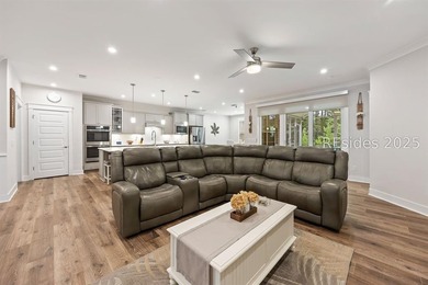Move right into this meticulously maintained and upgraded Ibiza - photo 19