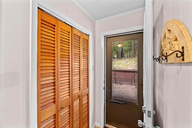 Welcome to 998 County Road 3230 in Quitman, a charming three - photo 19
