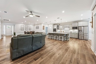 Move right into this meticulously maintained and upgraded Ibiza - photo 20