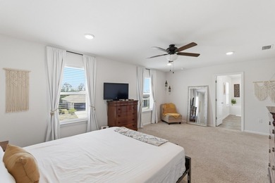 Discover this beautifully maintained 2019-built single-family - photo 21