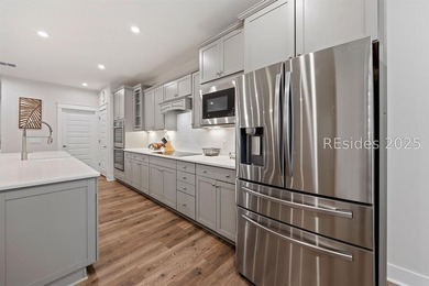 Move right into this meticulously maintained and upgraded Ibiza - photo 24
