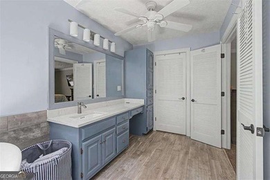 This one checks off all the boxes! Great location. No HOA. Just - photo 29