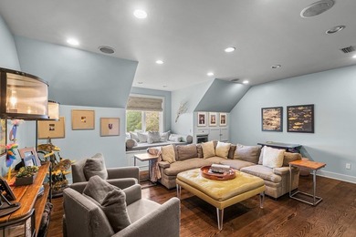 Just nine miles from The Circle, this extraordinary 72 acre - photo 40