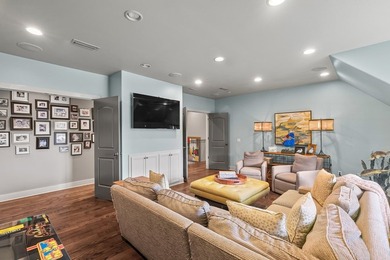 Just nine miles from The Circle, this extraordinary 72 acre - photo 42