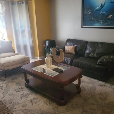 Beautiful 4 bedrooms 2 story excellent condition. Wood burning - photo 3