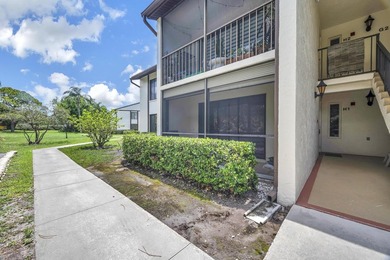 Check out this First Floor Corner Unit!!! Spacious, Bright and - photo 2