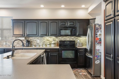 This property within Village Homes may just check all the boxes - photo 15