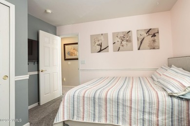 This property within Village Homes may just check all the boxes - photo 33