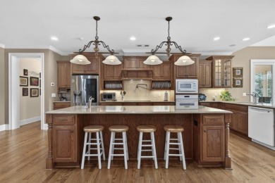 Beautifully Maintained Waterfront Home - Under Contract SOLD - photo 9