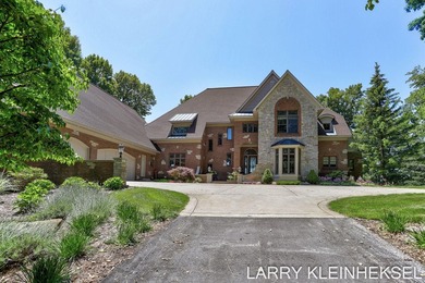 Perfectly positioned along Holland's highly coveted Lake - photo 2