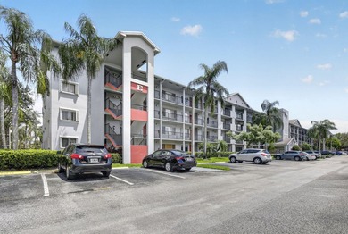 Beautiful and renovated 2 bed/2 bath in this 55+ active senior - photo 4