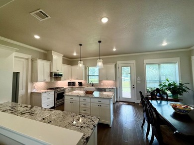 Wake up to peaceful lake views and spend your days surrounded by - photo 15