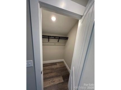 New Construction home with 4 bedrooms and 2.5 bathrooms close to - photo 16