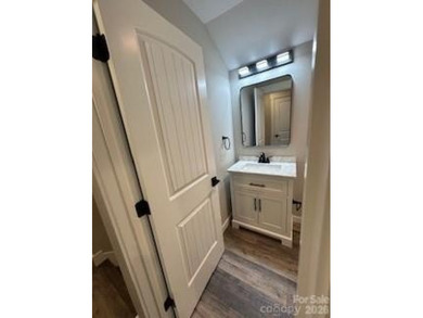 New Construction home with 4 bedrooms and 2.5 bathrooms close to - photo 17