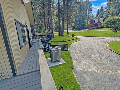 WELCOME TO YOU TURNKEY, HOME AWAY FROM HOME! This beautifully - photo 19