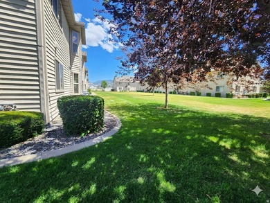 SHOWING AVAILABILITY: on Wed/Thur evenings; Fridays/Saturdays - photo 19