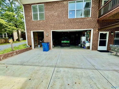 Don't miss this opportunity to own your little slice of Hippie - photo 34