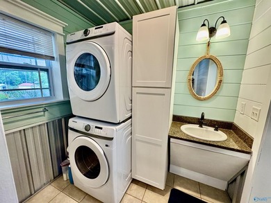 Don't miss this opportunity to own your little slice of Hippie - photo 40
