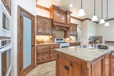 Well maintained, custom brick home situated on 25 acres in North - photo 8