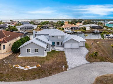 Experience refined waterfront living in this extensively - photo 1