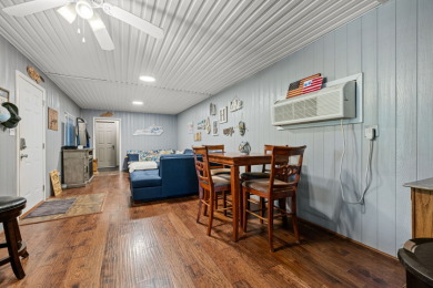 6 lots, Home, Garage, Dock! - photo 13