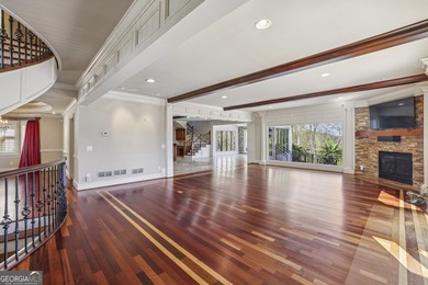 Unparalleled Lakefront Luxury! Rare chance to own this exquisite - photo 20