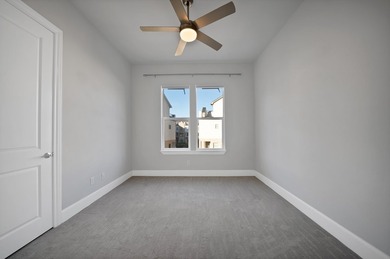 Located in the heart of Las Colinas, this sophisticated townhome - photo 22