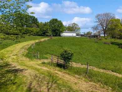 Discover the perfect blend of comfort, privacy, and country - photo 29