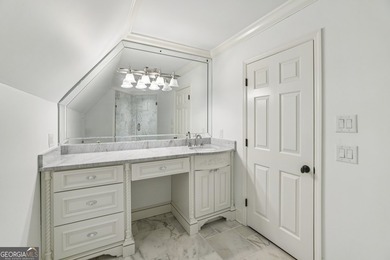 Unparalleled Lakefront Luxury! Rare chance to own this exquisite - photo 47