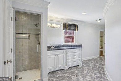 Unparalleled Lakefront Luxury! Rare chance to own this exquisite - photo 50