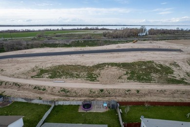 Lake Ridge Terrance in American Falls newest subdivision! close - photo 17