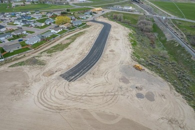 Lake Ridge Terrance in American Falls newest subdivision! close - photo 24